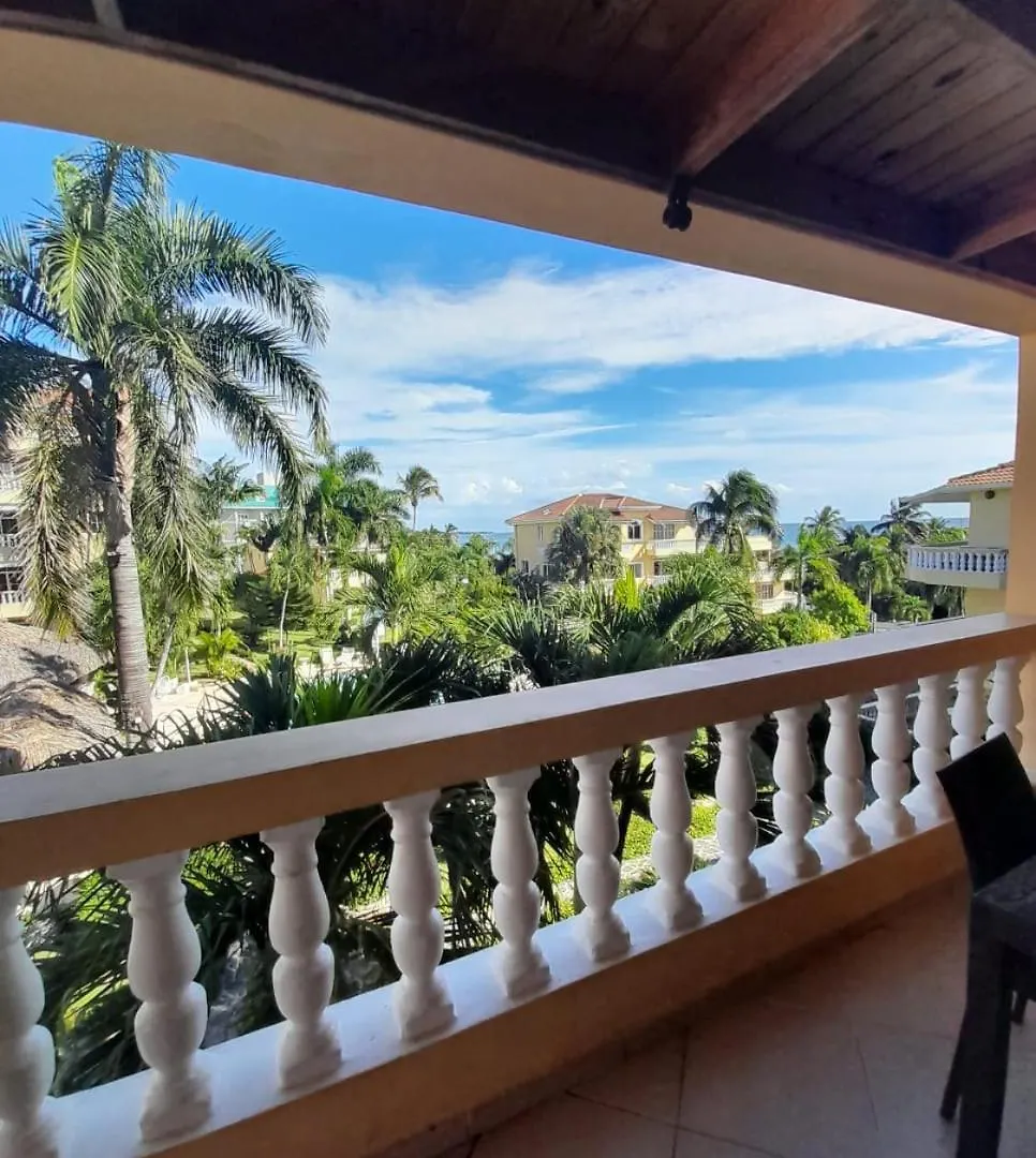 Las Palmeras By Graziano Boca Chica Resort
