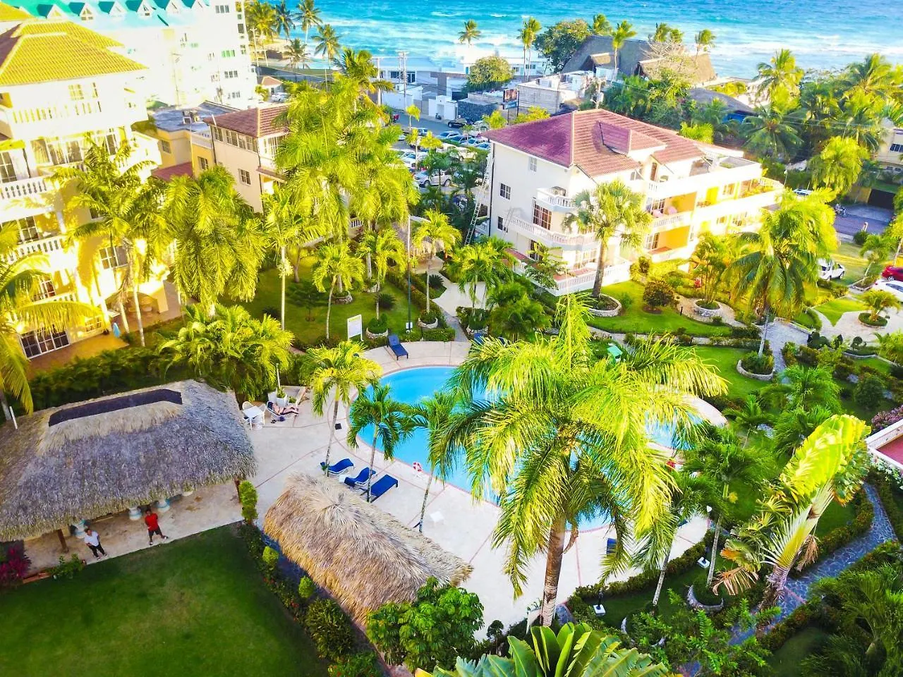 Resort Las Palmeras By Graziano Boca Chica
