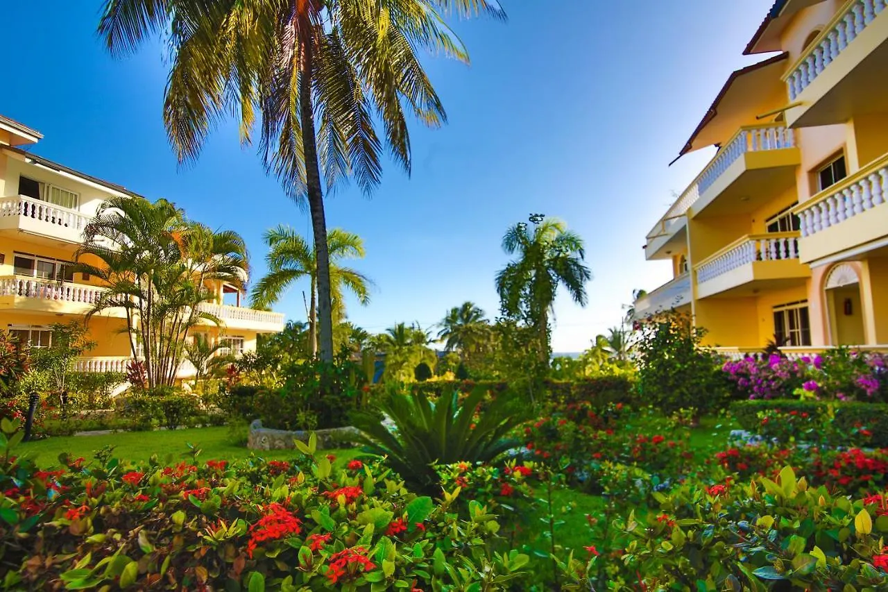 Las Palmeras By Graziano Boca Chica
