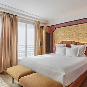 **** Hotel Idol Francia